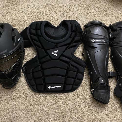 Easton M10 Series Catcher's Set