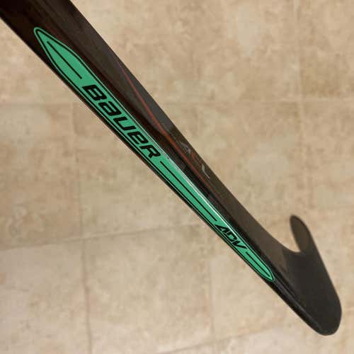 Bauer Vapor ADV RH 82 Flex Stick Wrapped 1x Lite Pro Stock 2x