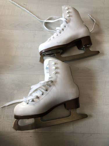 White Used Jackson Figure Skates Size 13