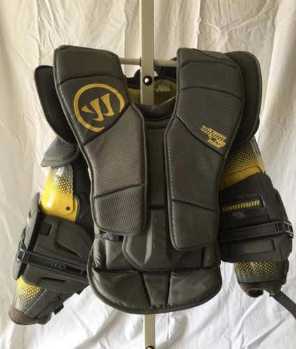 Senior Medium Warrior Ritual G4 Pro Pro Stock Goalie Chest Protector