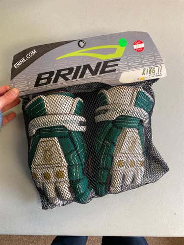 Green New Player Brine King II 13" Lacrosse Gloves