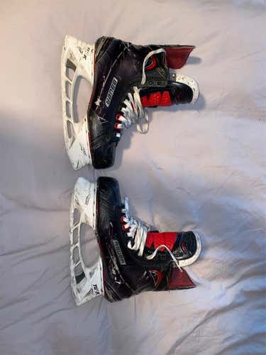 Senior Bauer Vapor 1X D&R (Regular)  Size 8.5 Hockey Skates