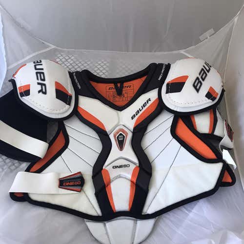 Senior Large Bauer Supreme One 60 Shoulder Pads