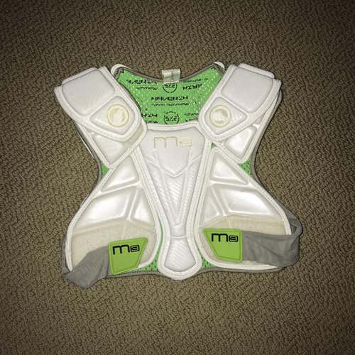 Used Large Maverik Shoulder Pads White
