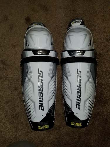 Used Senior Bauer Shin Pads