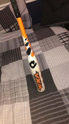 High School/College BBCOR Certified DeMarini Vexxum (-3) 28 oz 31" Bat