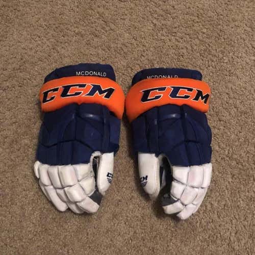 New York Islanders CCM 14" Pro Stock Gloves