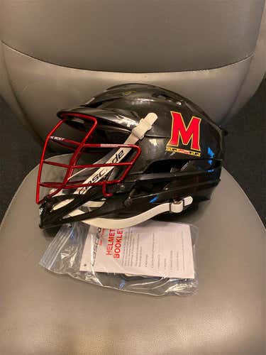 Black UMD Cascade R Helmet