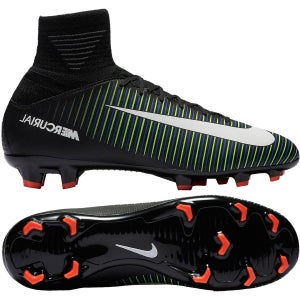 Nike youth size 5 mercurial superfly V FG soccer cleats 831943