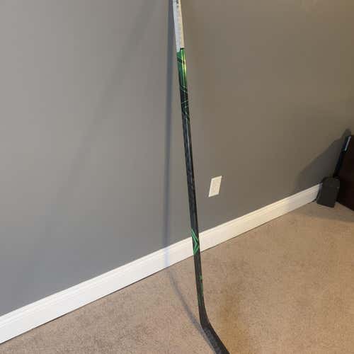 Used Left Handed Vapor ADV Mid Hockey Stick