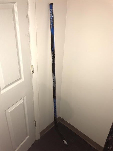 New Team Nexus Hockey Stick LFT 87 Flex P28 Curve
