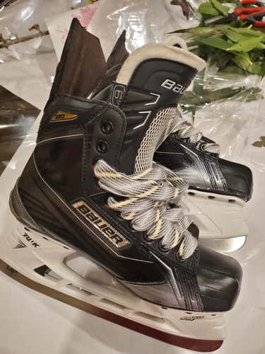New Senior Bauer Supreme 180 Hockey Skates D&R (Regular) Size 6
