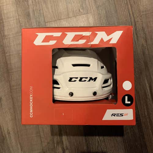 NEW CCM Resistance 110 Helmet
