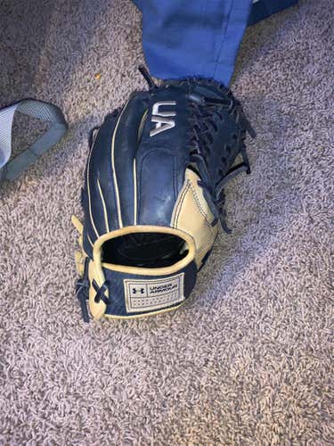 High School/College Pitcher's 11.75" Baseball Glove