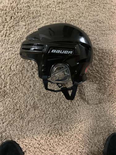 Black New Large Bauer 7500  Helmet