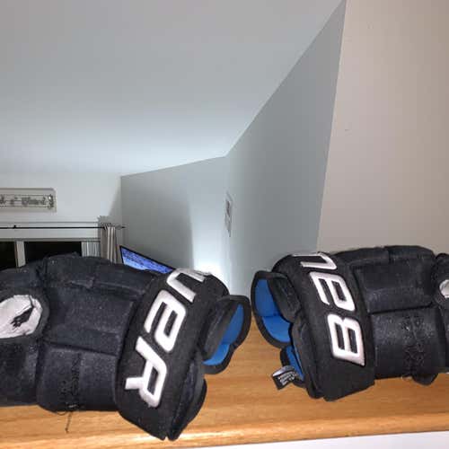 Black Senior Bauer Nexus Pro 13" Gloves