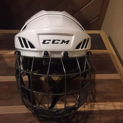 White Used Large CCM Fitlite 60 Helmet
