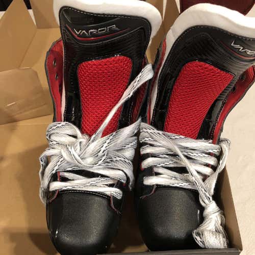 Senior Bauer Vapor X700 D&R (Regular) Size 8.5 Hockey Skates