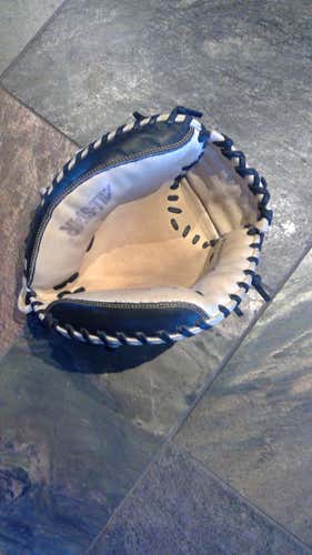 Rare All Star CM3000BTJR Youth Pro Elite Catchers Mitt 31.5" almost new