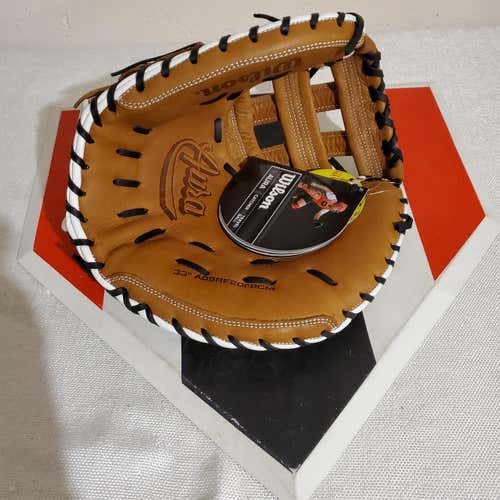 New Brown High School/College Wilson Right Handed Catcher's Aura  Softball Glove 33"