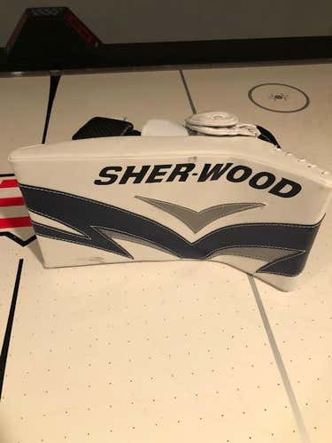 Blue Used Senior Sher-Wood Regular