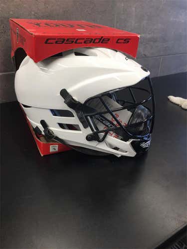 White Youth Player Cascade CS Helmet