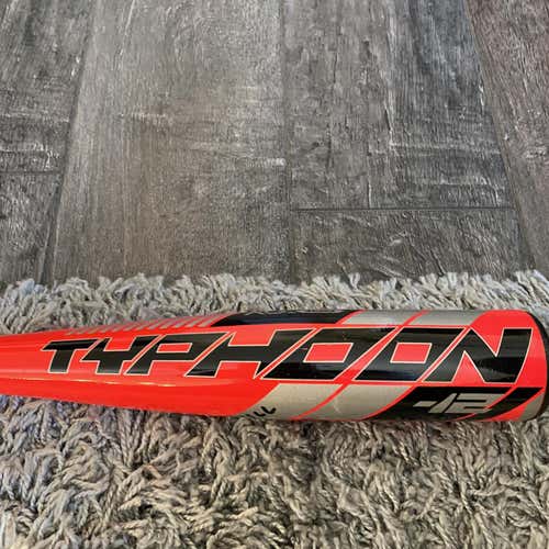 Easton Alloy Typhoon (-12) 15 oz 27" Bat