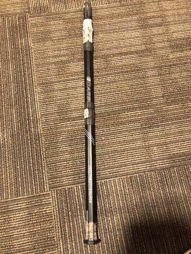 Used ECD Lacrosse Carbon Shaft (stripped Screw But other Wise Great Condition)