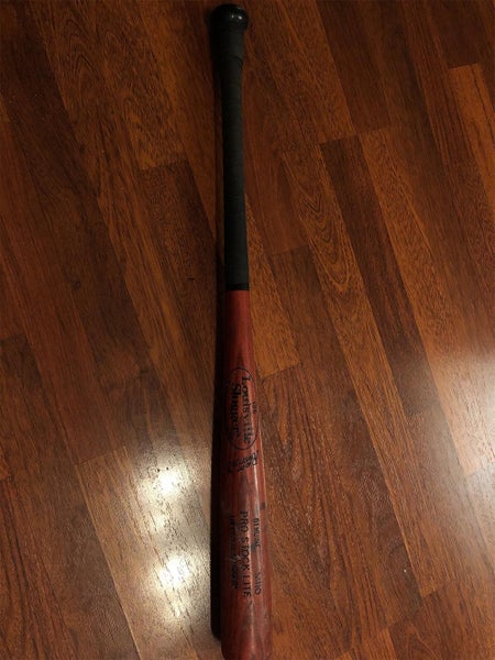 High School/College Wood M110 32" Bat