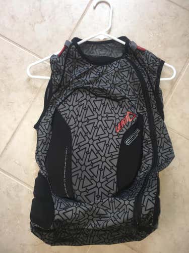 Leatt 3DF Body Vest