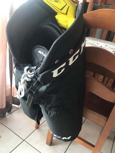 Black Senior Medium CCM Tacks Hockey Pants