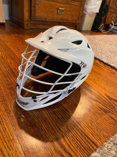 White Used Player Cascade R Helmet