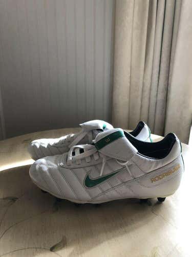 Brand New James Rodriguez Nike Tiempo Soccer Cleats Size 7 1/2 Green/White