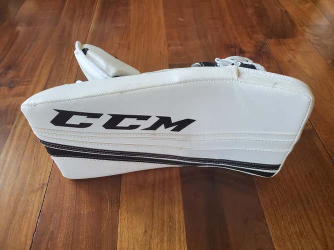 White New Intermediate CCM Regular Premier R1.9 Blocker