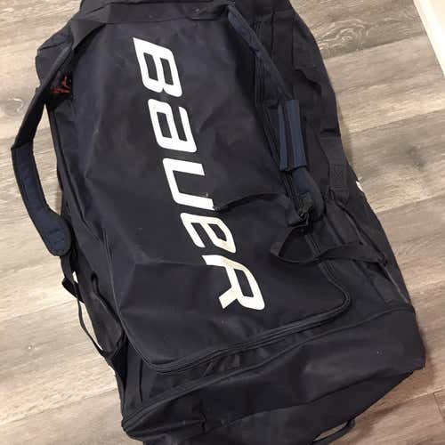 Used Bauer Player Carry Bag