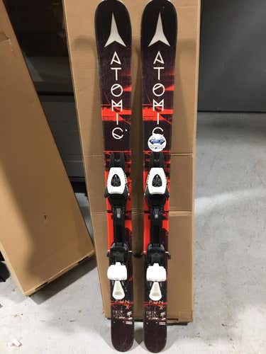 New Kid's 2016 Atomic Punx Jr III skis w/ Atomic Evox bindings | Size: 110