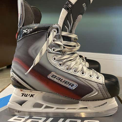Senior Bauer Vapor X5.0 D&R (Regular)  Size 8.5 Hockey Skates