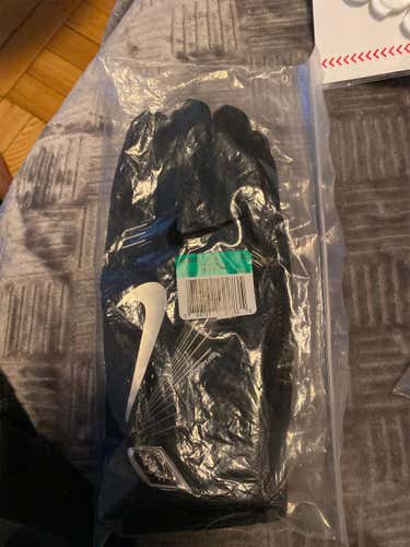 Black New Extra Large Nike Vapor Batting Gloves