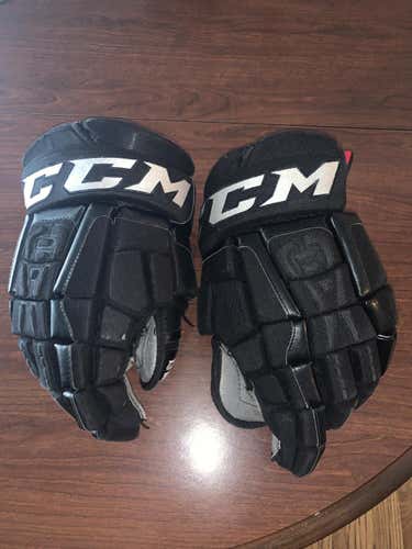 Black Used CCM U+ Crazy Light Gloves 14"