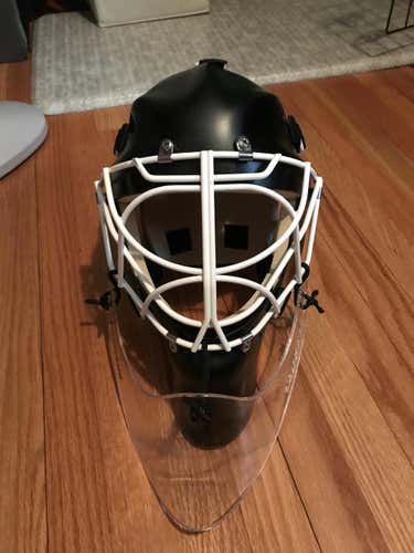 Shark 954 Custom Senior Goalie Mask with throat protector
