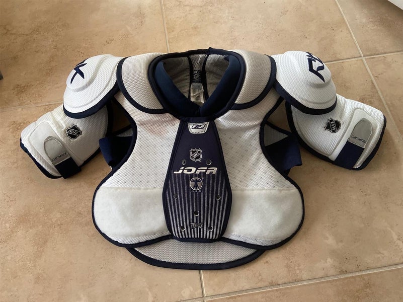 Senior M-L Jofa Reebok 7K Pro Stock Shoulder Pads