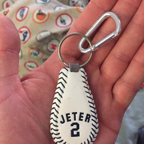 Majestic Derek Jeter Keychain