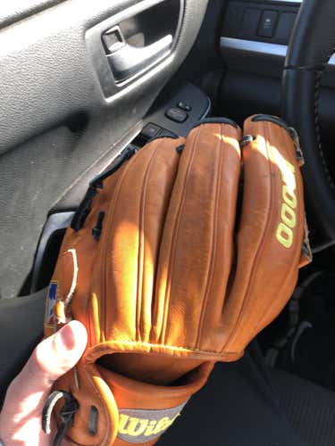 Used Wilson Right Handed Baseball Glove 11.5"