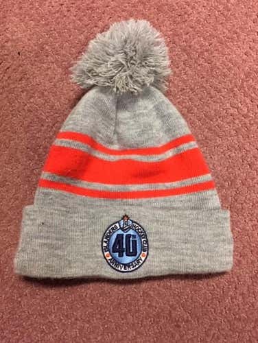 Gray Used Youth One Size Fits All Bauer Hat