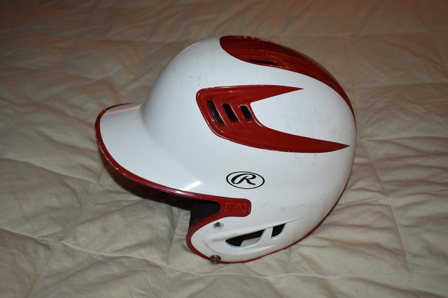 Lot - Cincinnati Reds batting helmet size 7 1/8”