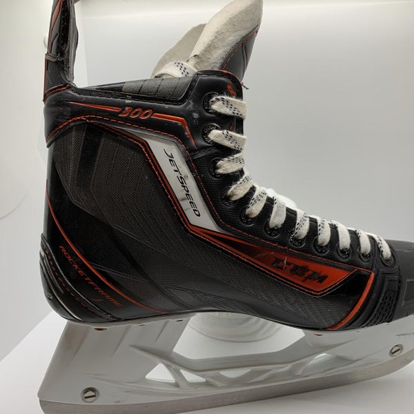 Senior CCM JetSpeed 300 EE (Extra Wide) Size 9 Hockey Skates