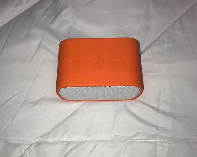 UE Ultimate Ears Miniboom Speaker