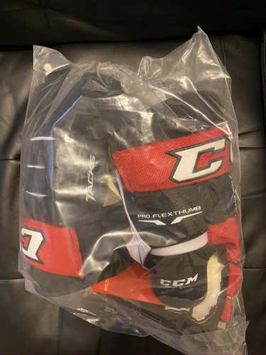 *Brand New* Black New Senior CCM Tacks 4 Roll Pro Gloves 14"