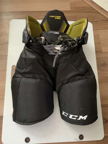 Black Senior Small CCM Vector Pro Hockey Pants