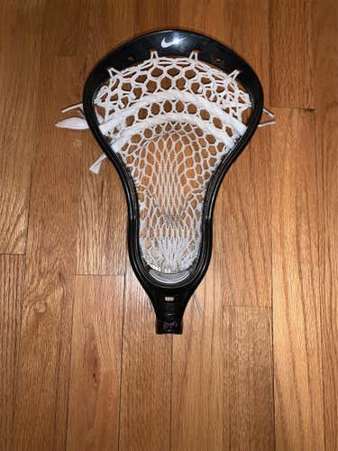 Brand New Nike Lakota